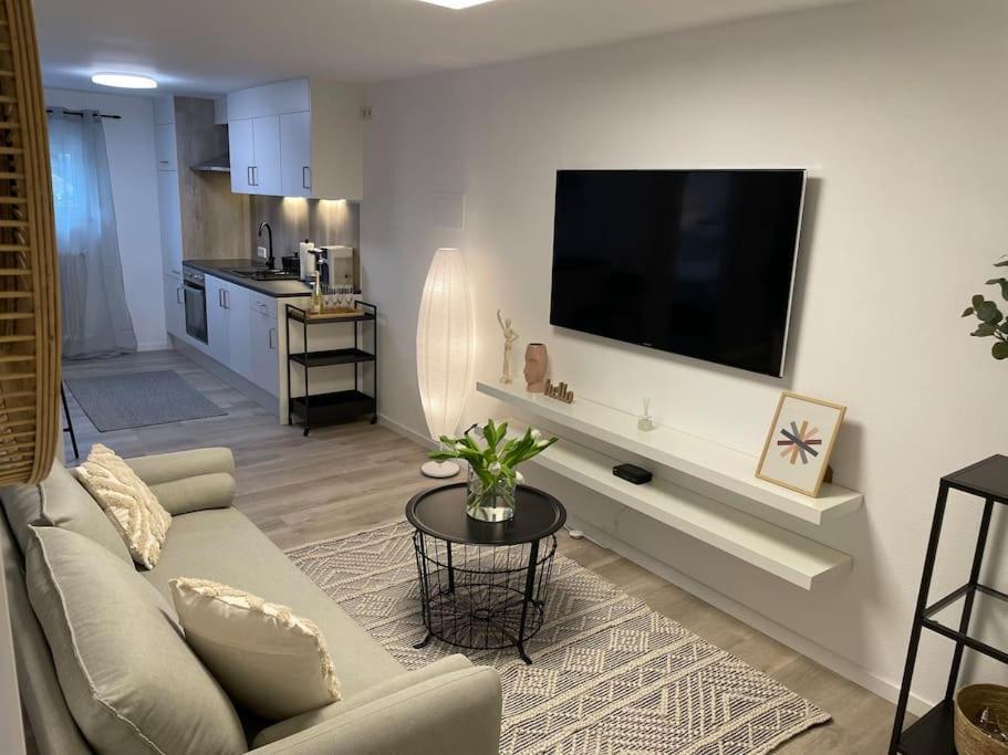 Gemuetliche&Moderne Ferienwohnung Naehe Trier & Luxemburg ボレンドルフ エクステリア 写真